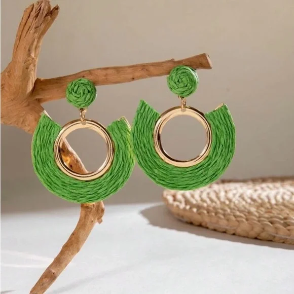 Green and Gold Raffia Hoop Earrings Straw Statement Summer Beach Lime Colourful - Picture 2 of 2